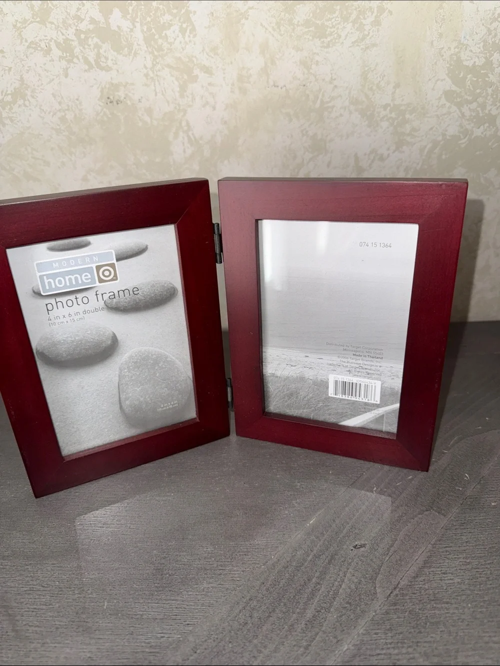 Double Hinged Photo Frame in Deep Red